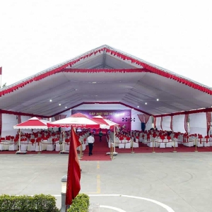 8 Lợi Ích Khó Cưỡng Của Việc Thuê Nhà Bạt Sự Kiện